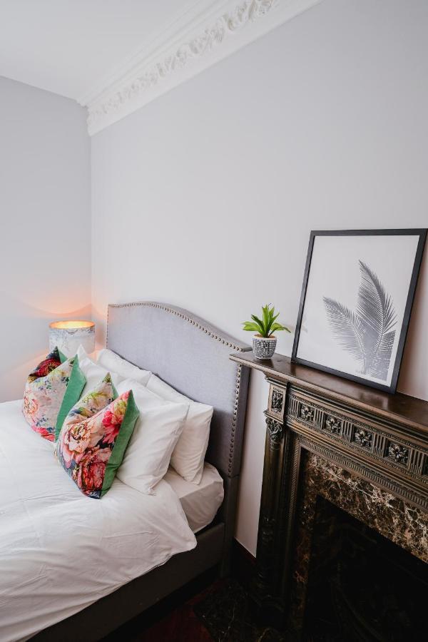 Classic Paddington 2-Bedroom Apartment London Bagian luar foto
