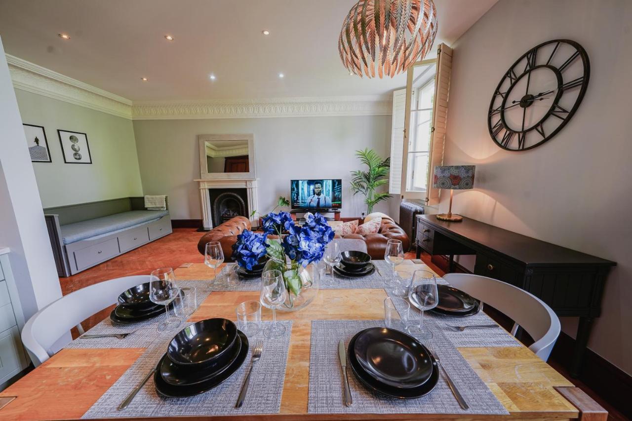 Classic Paddington 2-Bedroom Apartment London Bagian luar foto