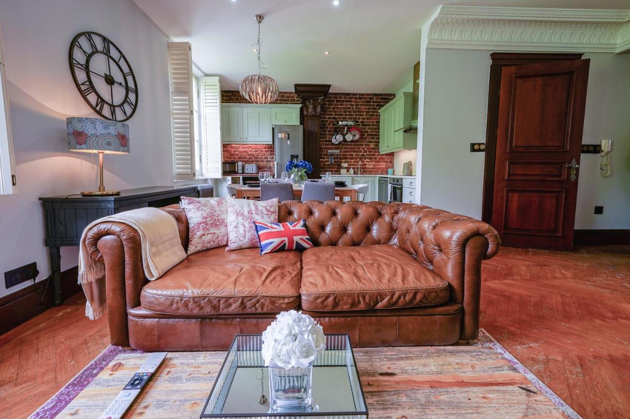 Classic Paddington 2-Bedroom Apartment London Bagian luar foto