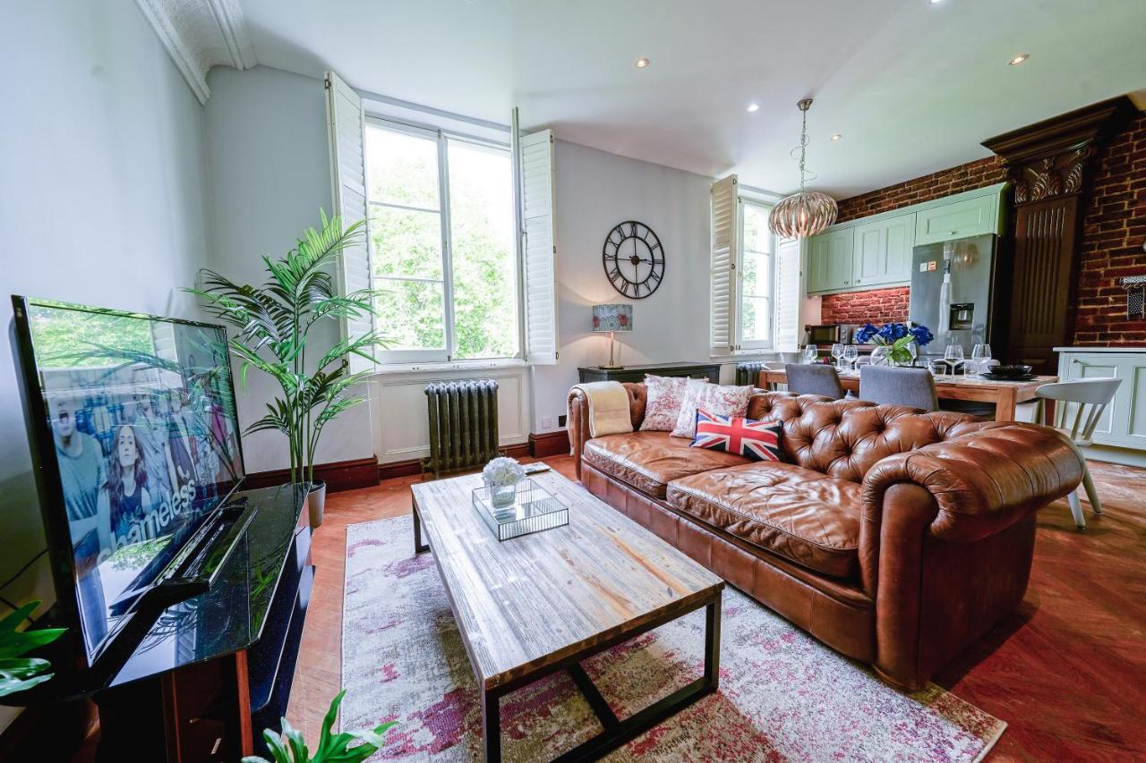 Classic Paddington 2-Bedroom Apartment London Bagian luar foto
