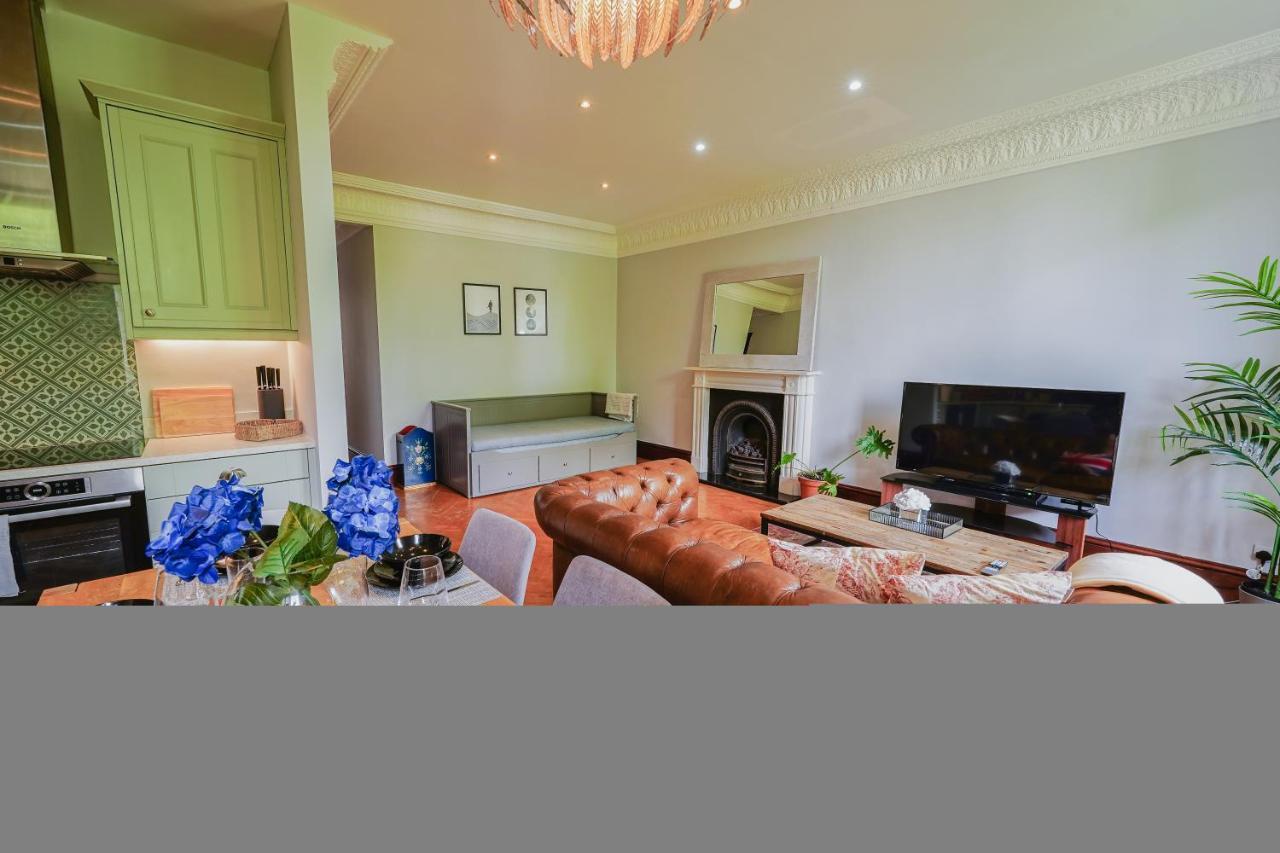 Classic Paddington 2-Bedroom Apartment London Bagian luar foto