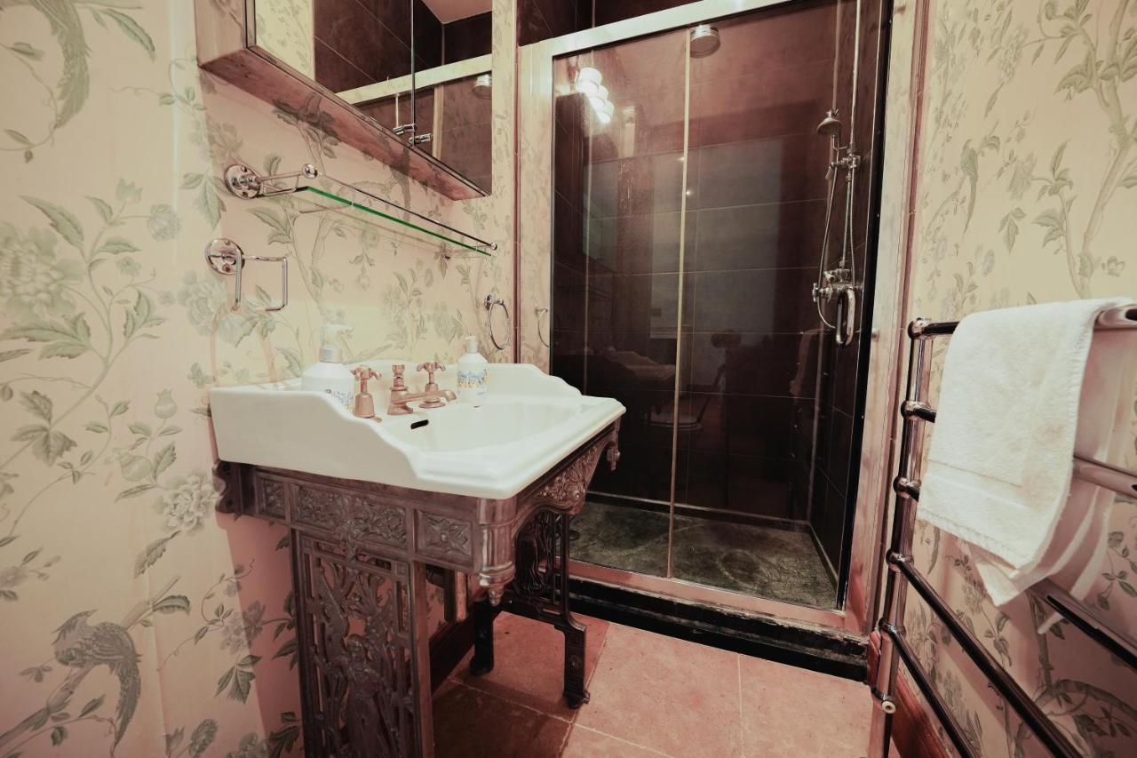 Classic Paddington 2-Bedroom Apartment London Bagian luar foto